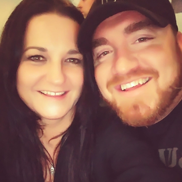 Meet your Posher, Tina - Picture 1 of 1